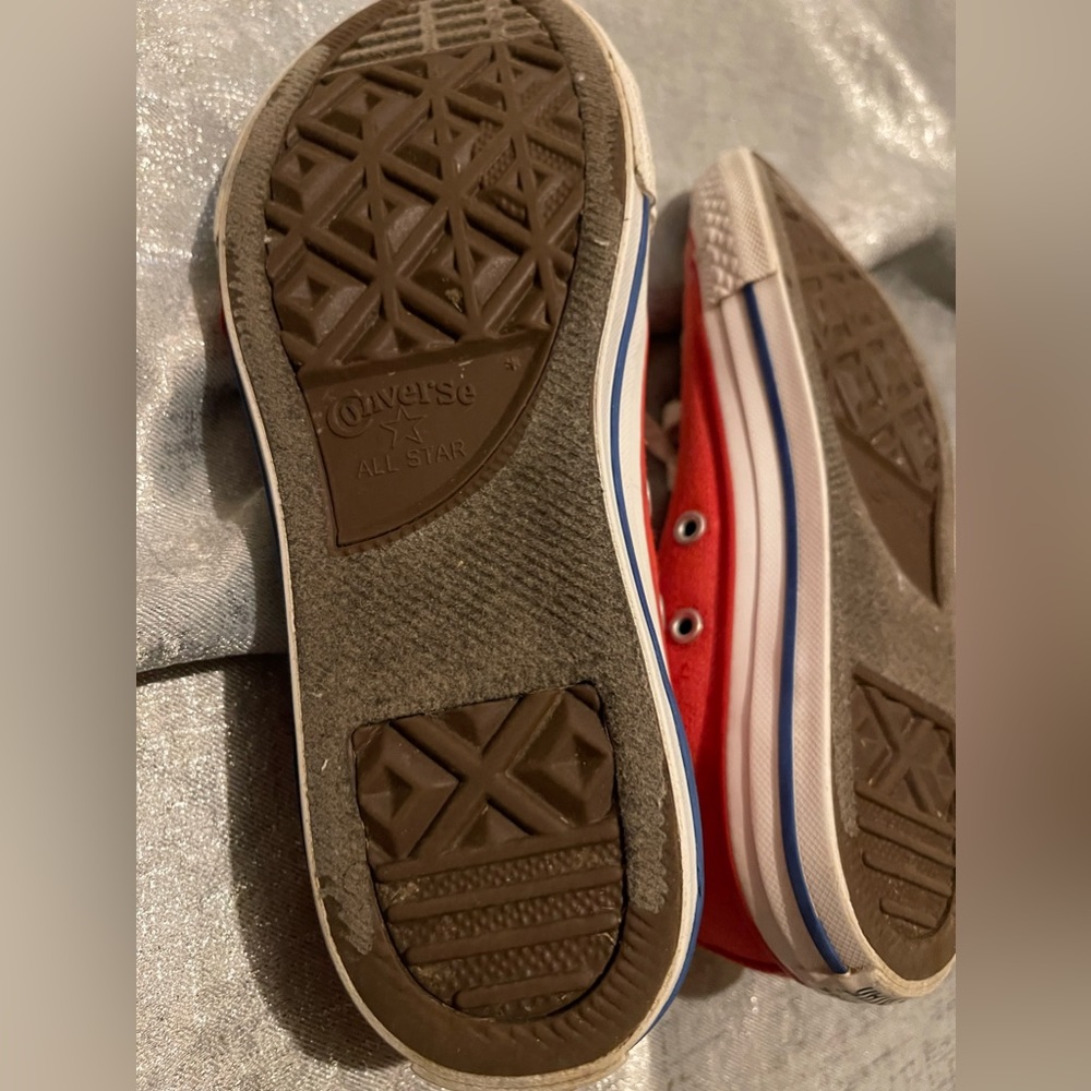 Rare Red Heart Converse size 3Y - Picture 4 of 13